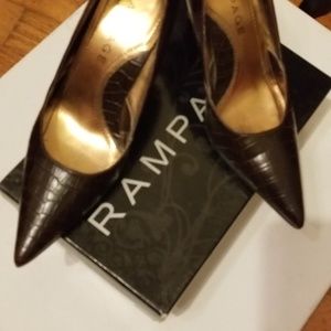 Rampage womens high heel shoes. Size 7.